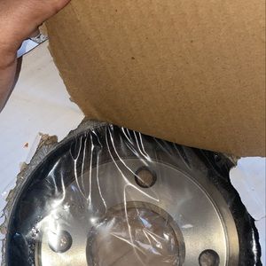 2 brake rotors never used with extra accessories!